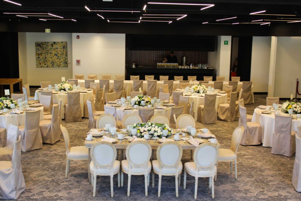 AMBROSIA_SALON_CRISTAL_COMUNION