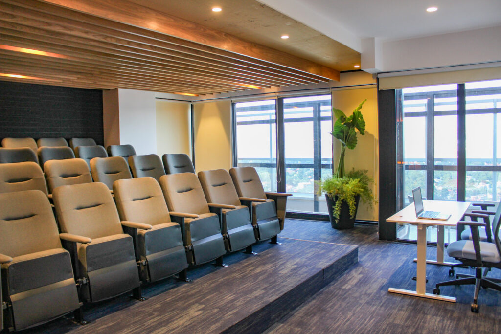 AMBROSIA_VENUES_YAMA_PEDREGAL_AUDITORIO2